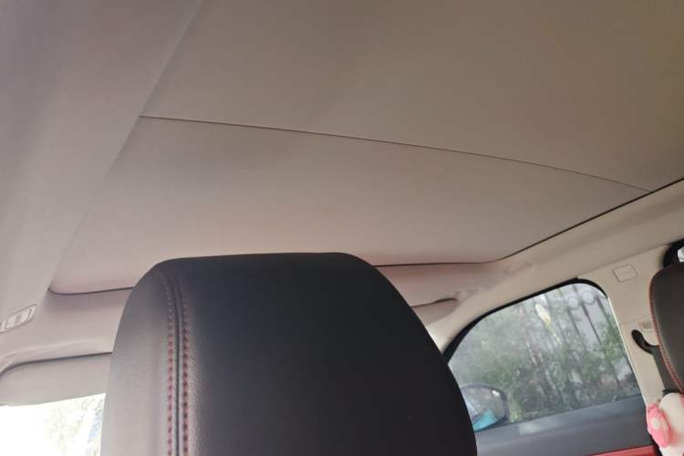 Used Land Rover Range Evoque 2014 2.0T 5-Door Ignite Edition Headliner