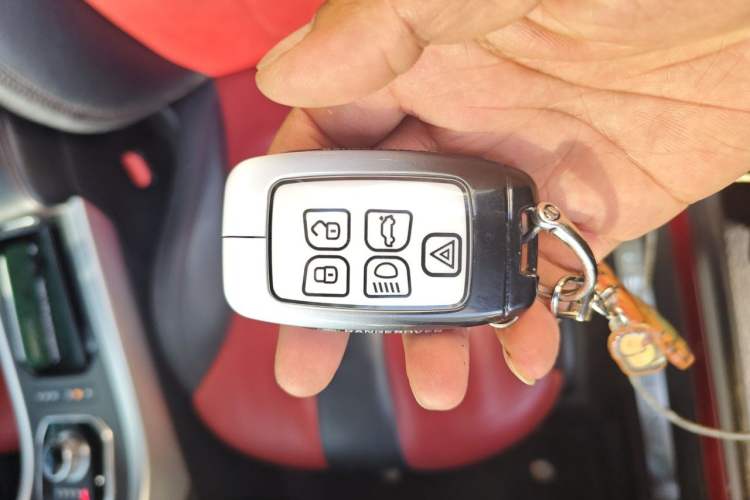 Used Land Rover Range Evoque 2014 2.0T 5-Door Ignite Edition Vehicle Key