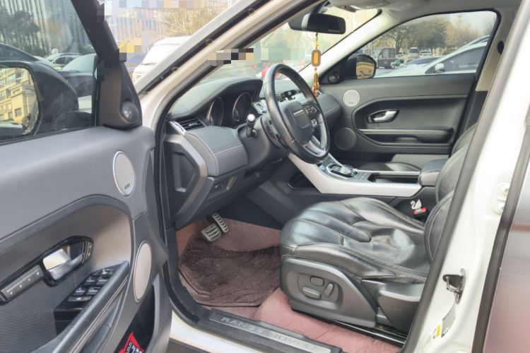 Used Land Rover Range Evoque 2014 2.0T 5-Door Ignite Edition Driver Seat