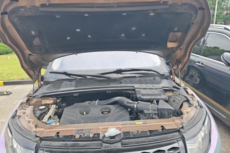 Used Land Rover Range Evoque 2014 2.0T 5-Door Ignite Edition Engine Bay
