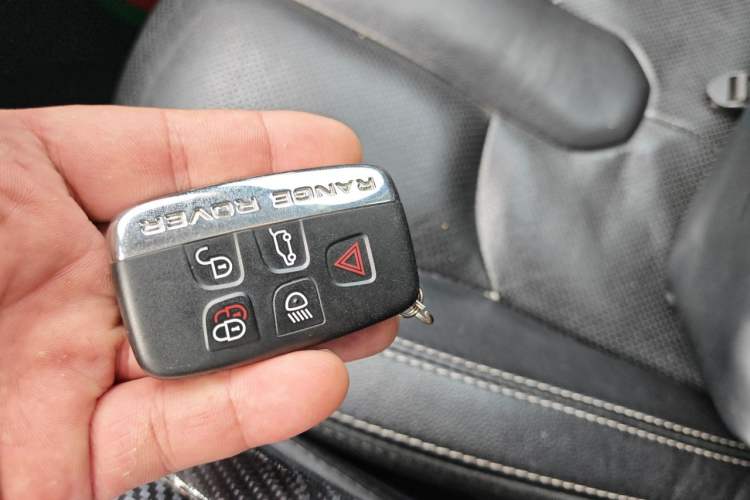 Used Land Rover Range Evoque 2014 2.0T 5-Door Ignite Edition Vehicle Key