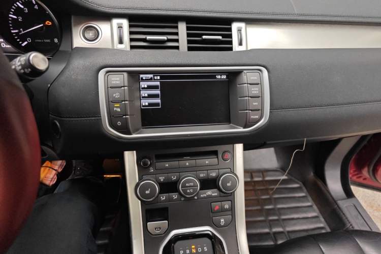 Used Land Rover Range Evoque 2014 2.0T 5-Door YAOZHEN Edition Audio And AC Panel