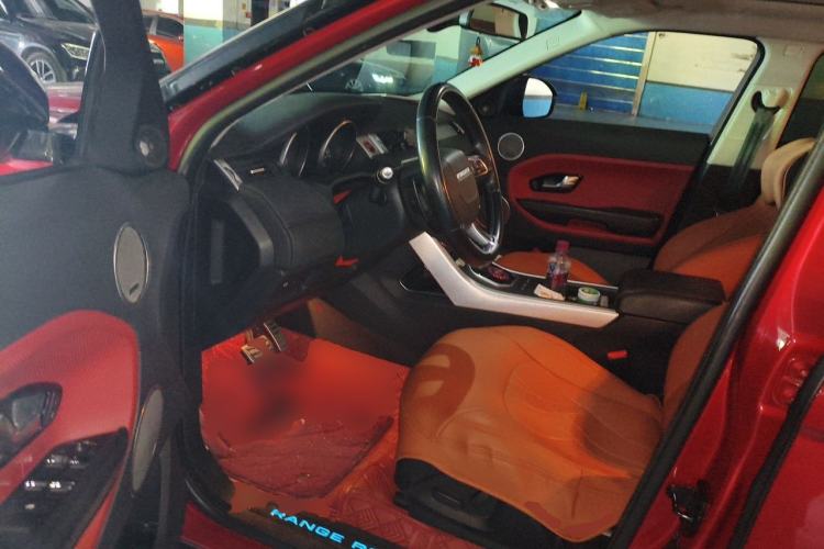Used Land Rover Range Evoque 2014 2.0T 5-Door Ignite Edition Driver Seat