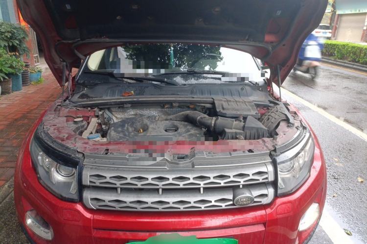 Used Land Rover Range Evoque 2014 2.0T 5-Door Luxury Edition Engine Bay