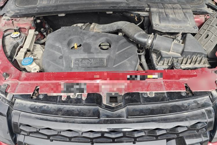 Used Land Rover Range Evoque 2014 2.0T 5-Door Christmas Limited Edition Engine Bay