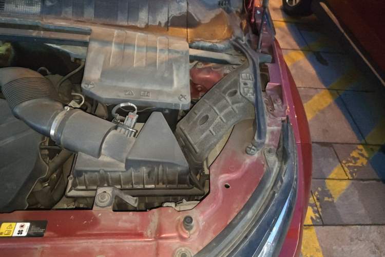 Used Land Rover Range Evoque 2014 2.0T 5-Door Ignite Edition Engine Bay Left