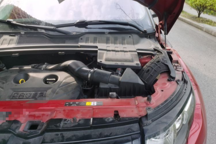 Used Land Rover Range Evoque 2014 2.0T 5-Door Ignite Edition Engine Bay Left