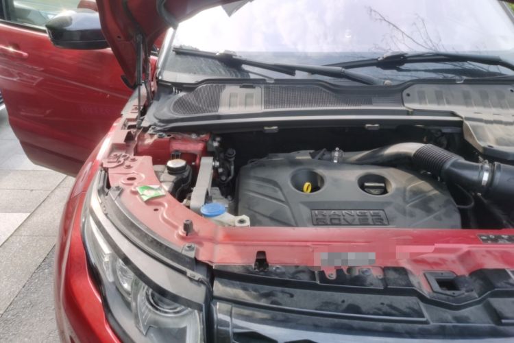 Used Land Rover Range Evoque 2014 2.0T 5-Door Ignite Edition Engine Bay Right