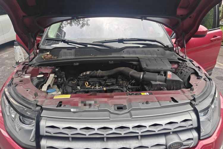 Used Land Rover Range Evoque 2014 2.0T 5-Door Luxury Edition Engine Bay
