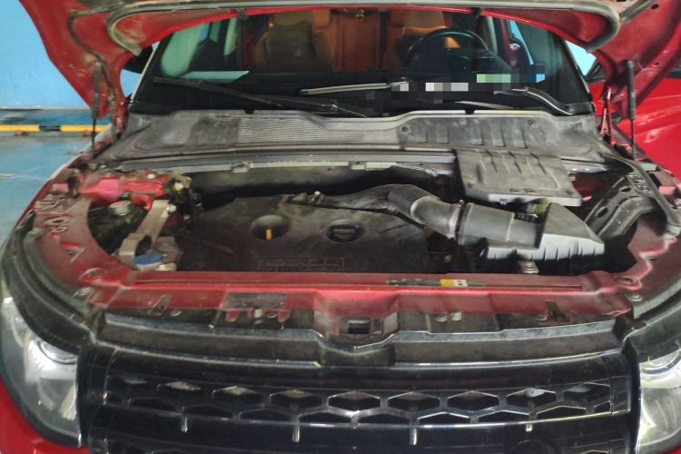 Used Land Rover Range Evoque 2014 2.0T 5-Door Ignite Edition Engine Bay