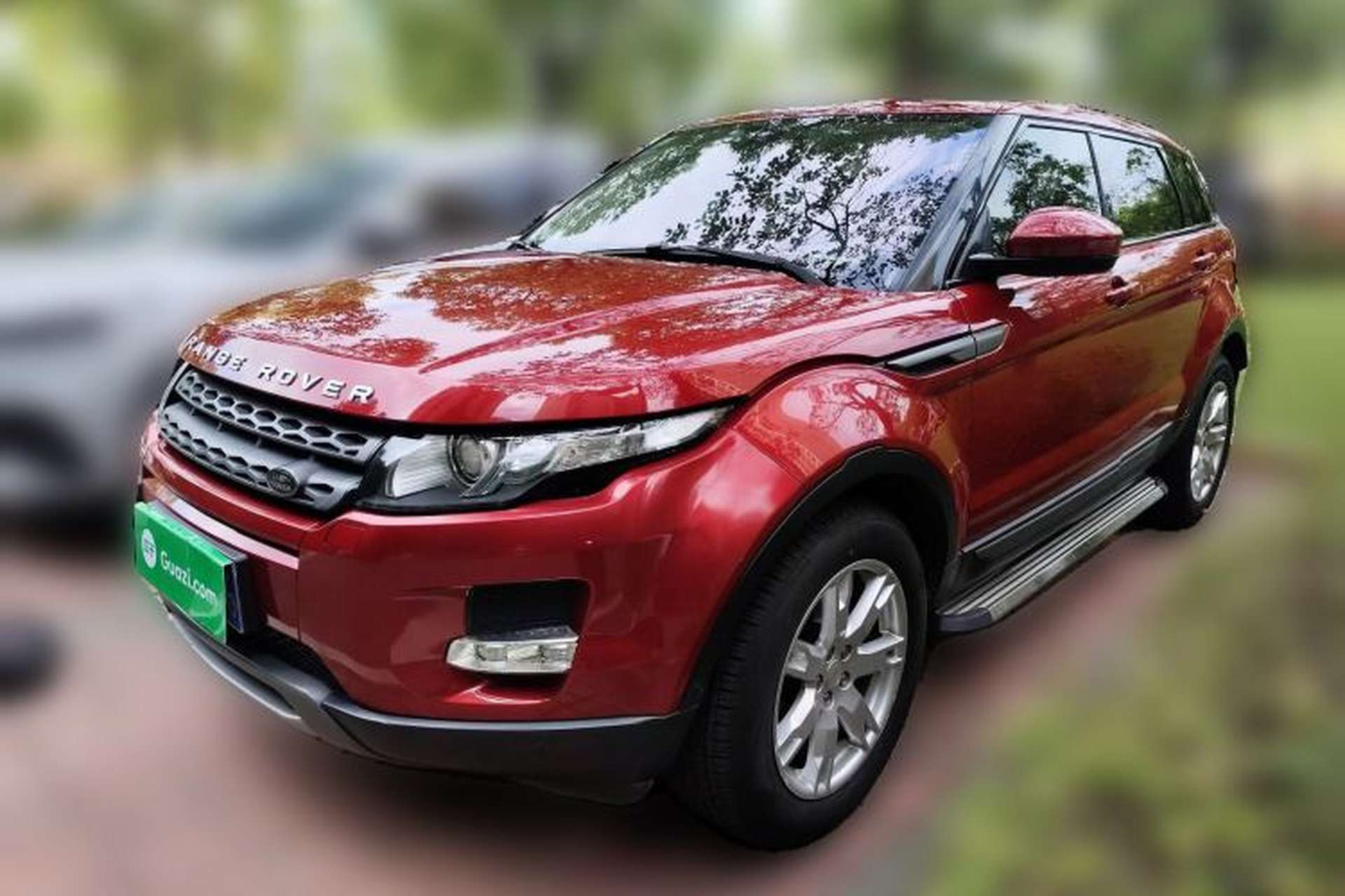 Used Land Rover Range Evoque 2014 2.0T 5-Door Luxury Edition Front Left 45 Deg