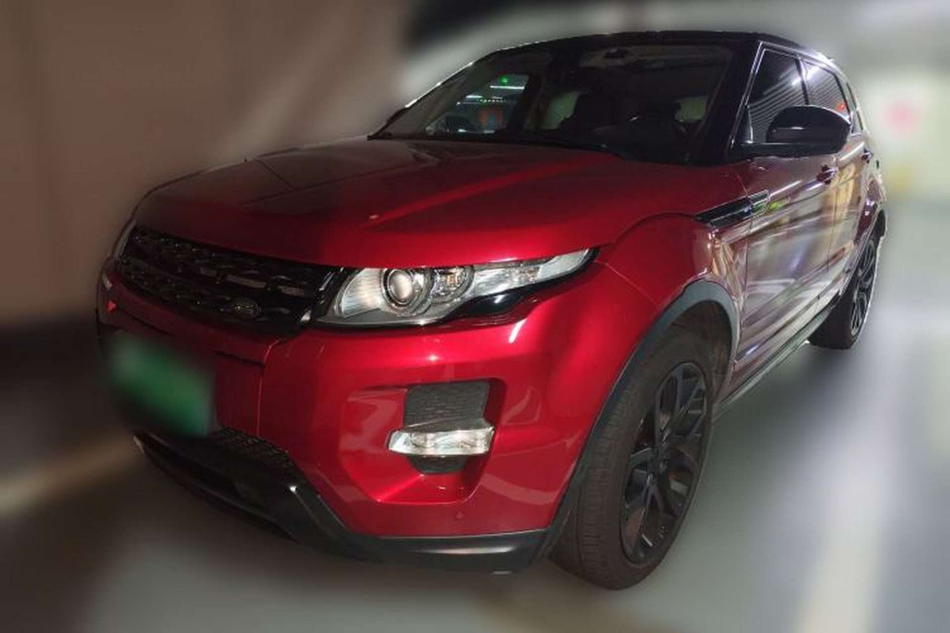 Used Land Rover Range Evoque 2014 2.0T 5-Door Ignite Edition Front Left 45 Deg