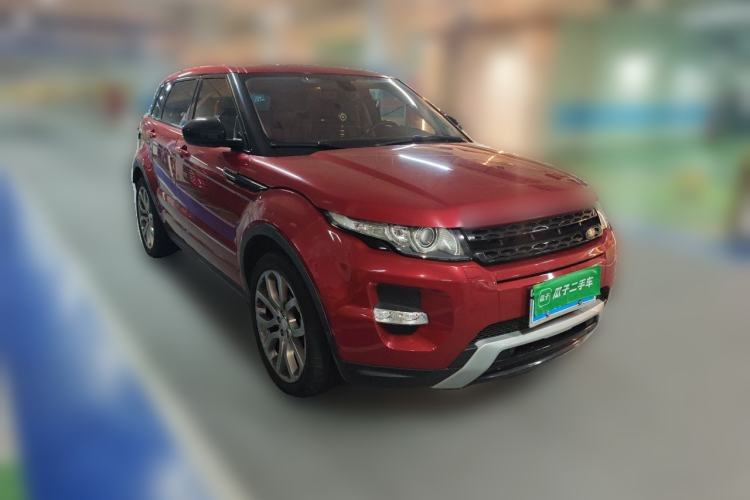 Used Land Rover Range Evoque 2014 2.0T 5-Door Ignite Edition Front Right 45 Deg