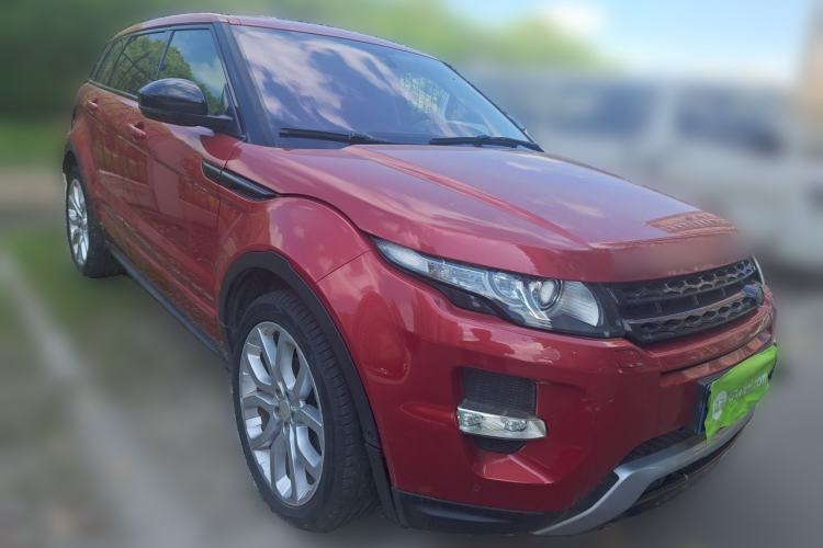 Used Land Rover Range Evoque 2014 2.0T 5-Door Ignite Edition Front Right 45 Deg