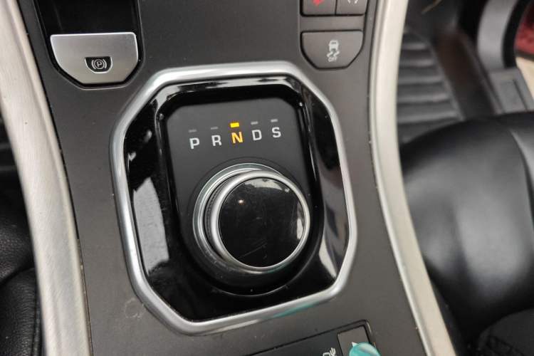 Used Land Rover Range Evoque 2014 2.0T 5-Door YAOZHEN Edition Gear Lever