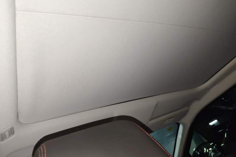 Used Land Rover Range Evoque 2014 2.0T 5-Door Ignite Edition Headliner