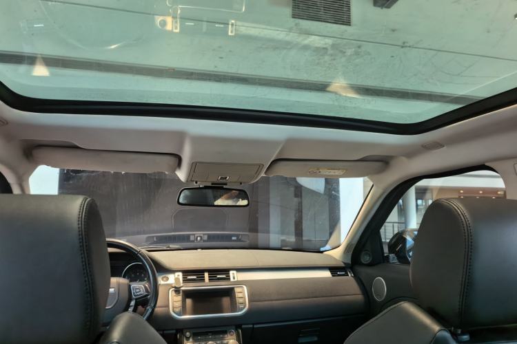Used Land Rover Range Evoque 2014 2.0T 5-Door Luxury Edition Headliner