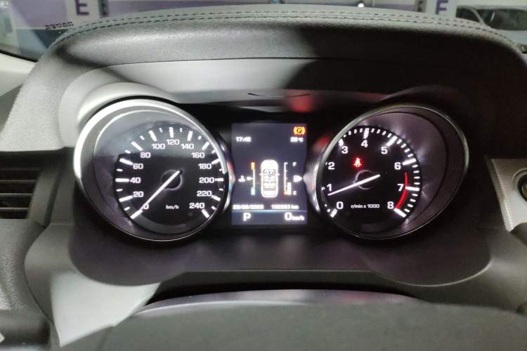 Used Land Rover Range Evoque 2014 2.0T 5-Door Ignite Edition Instrument Cluster