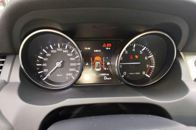 Used Land Rover Range Evoque 2014 2.0T 5-Door Luxury Edition Instrument Cluster