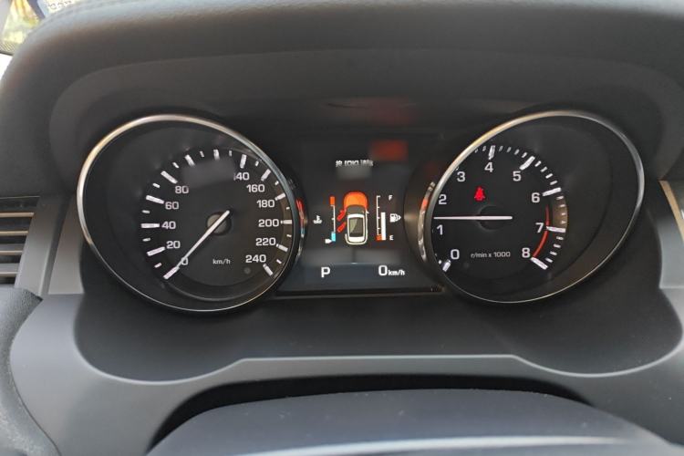 Used Land Rover Range Evoque 2014 2.0T 5-Door Luxury Edition Instrument Cluster