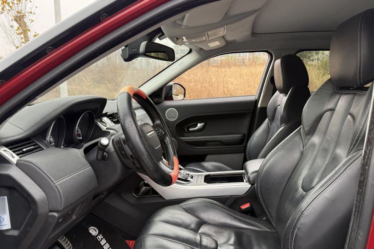 Used Land Rover Range Evoque 2014 2.0T 5-Door Ignite Edition Interior 2