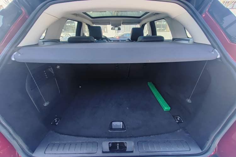 Used Land Rover Range Evoque 2014 2.0T 5-Door YAOZHEN Edition Interior 4