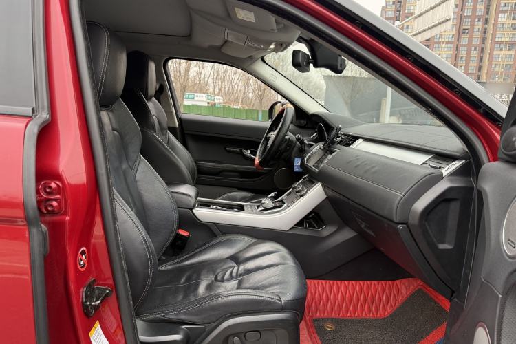 Used Land Rover Range Evoque 2014 2.0T 5-Door Ignite Edition Interior 7