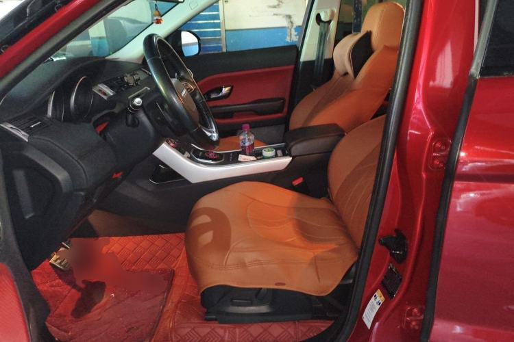 Used Land Rover Range Evoque 2014 2.0T 5-Door Ignite Edition Left Front Seat