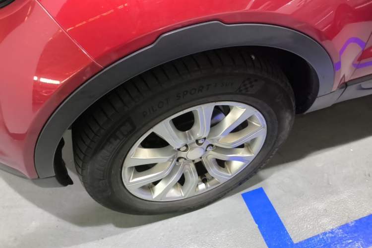 Used Land Rover Range Evoque 2014 2.0T 5-Door YAOZHEN Edition Left Front Wheel Hub