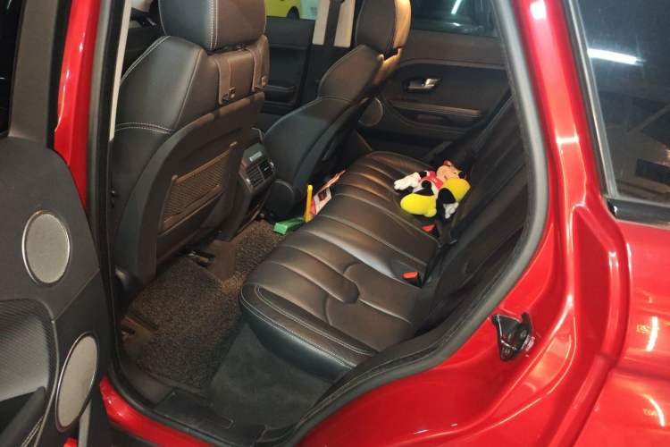 Used Land Rover Range Evoque 2014 2.0T 5-Door Ignite Edition Left Rear Seat