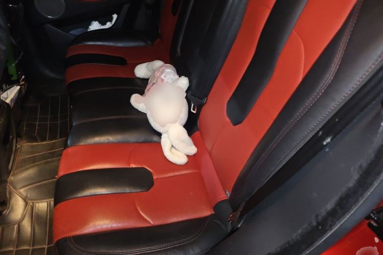 Used Land Rover Range Evoque 2014 2.0T 5-Door Ignite Edition Left Rear Seat