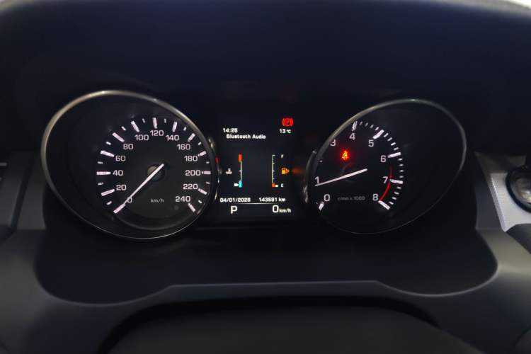 Used Land Rover Range Evoque 2014 2.0T 5-Door Ignite Edition Odometer Close Up