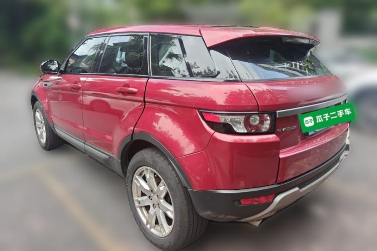 Used Land Rover Range Evoque 2014 2.0T 5-Door Luxury Edition Rear Left 45 Deg