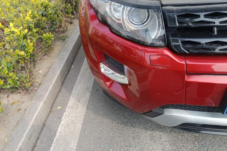 Used Land Rover Range Evoque 2014 2.0T 5-Door Ignite Edition Right Front Headlight