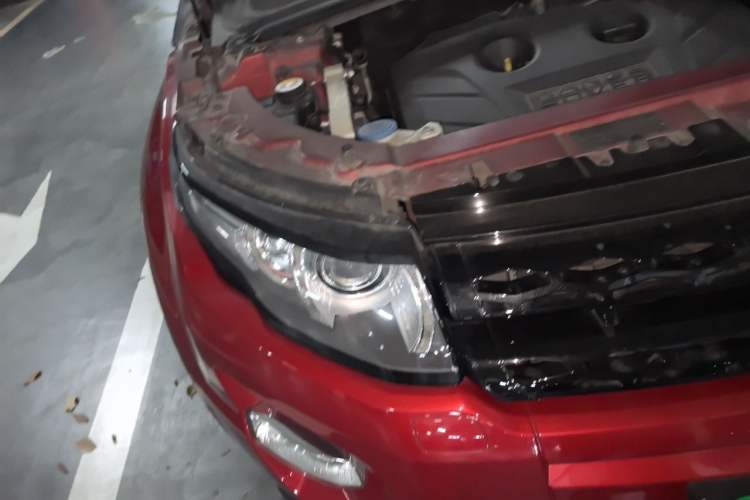 Used Land Rover Range Evoque 2014 2.0T 5-Door Ignite Edition Right Front Headlight