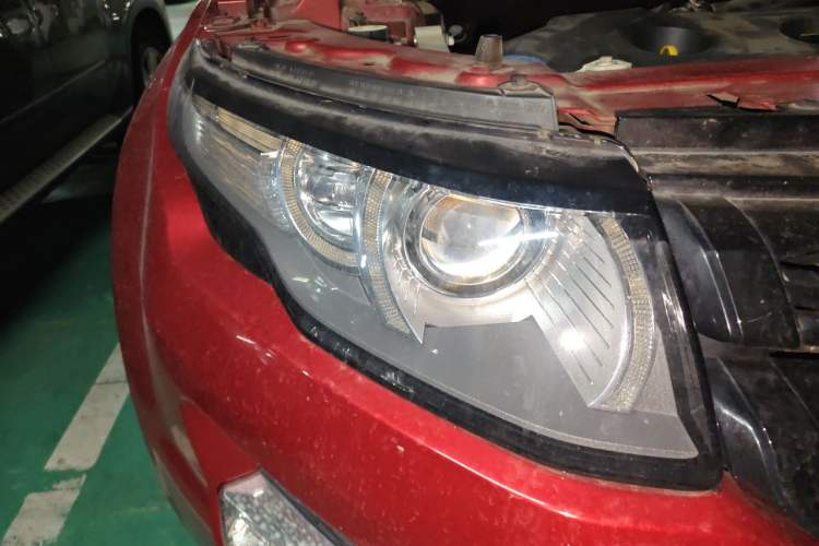 Used Land Rover Range Evoque 2014 2.0T 5-Door Ignite Edition Right Front Headlight