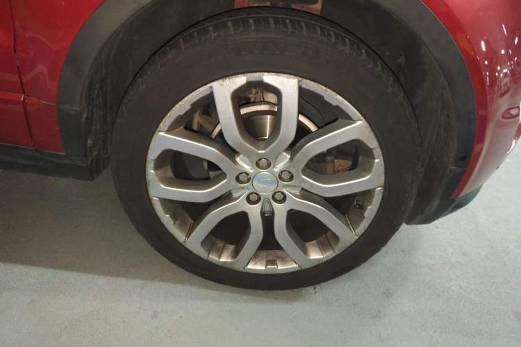 Used Land Rover Range Evoque 2014 2.0T 5-Door Ignite Edition Right Front Wheel Hub