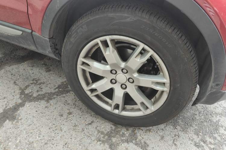 Used Land Rover Range Evoque 2014 2.0T 5-Door Luxury Edition Right Front Wheel Hub