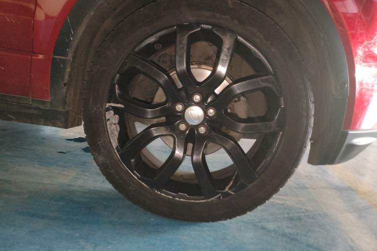 Used Land Rover Range Evoque 2014 2.0T 5-Door Ignite Edition Right Front Wheel Hub