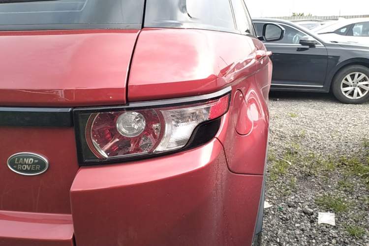 Used Land Rover Range Evoque 2014 2.0T 5-Door Ignite Edition Right Rear Taillight