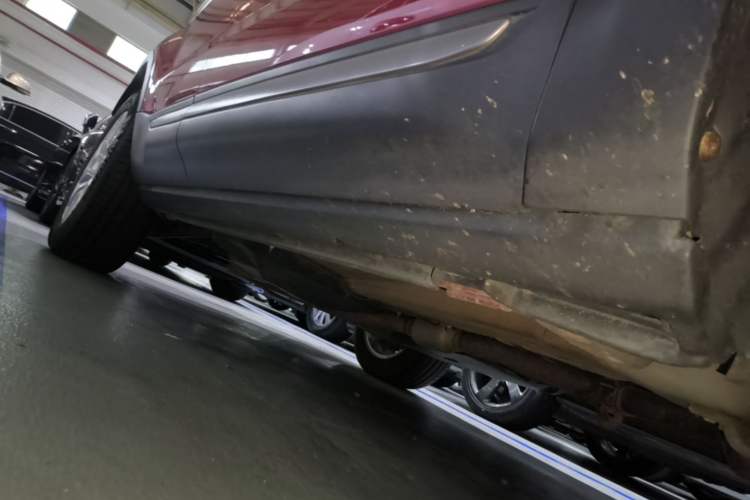 Used Land Rover Range Evoque 2014 2.0T 5-Door YAOZHEN Edition Right Side Sill