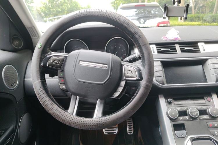 Used Land Rover Range Evoque 2014 2.0T 5-Door Ignite Edition Steering Wheel