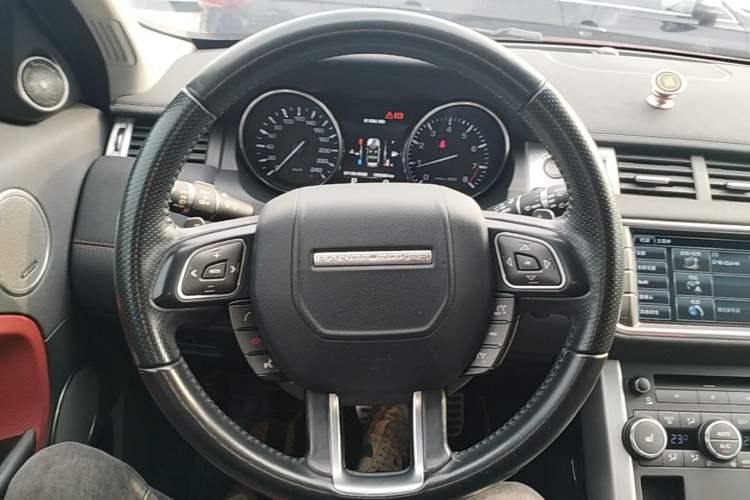 Used Land Rover Range Evoque 2014 2.0T 5-Door Ignite Edition Steering Wheel