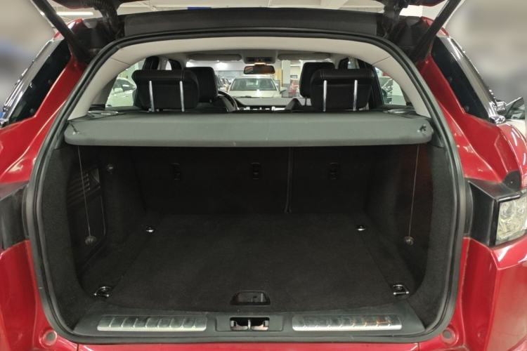 Used Land Rover Range Evoque 2014 2.0T 5-Door Christmas Limited Edition Trunk