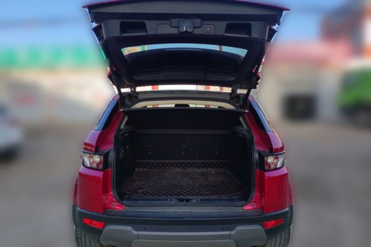 Used Land Rover Range Evoque 2014 2.0T 5-Door YAOZHEN Edition Trunk