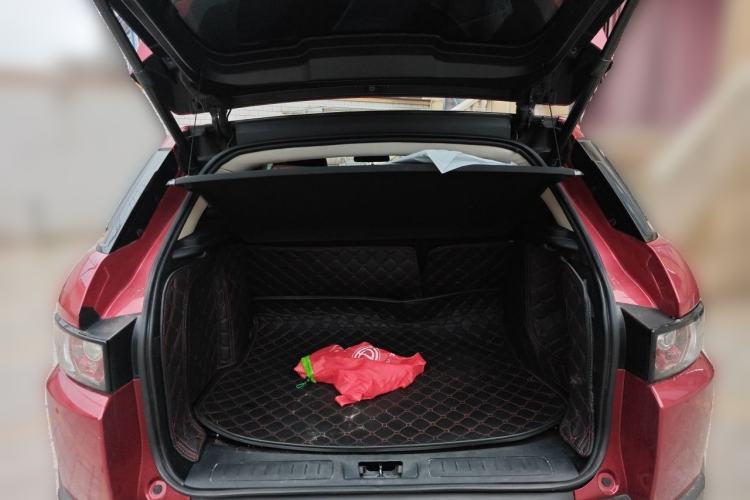 Used Land Rover Range Evoque 2014 2.0T 5-Door YAOZHEN Edition Trunk