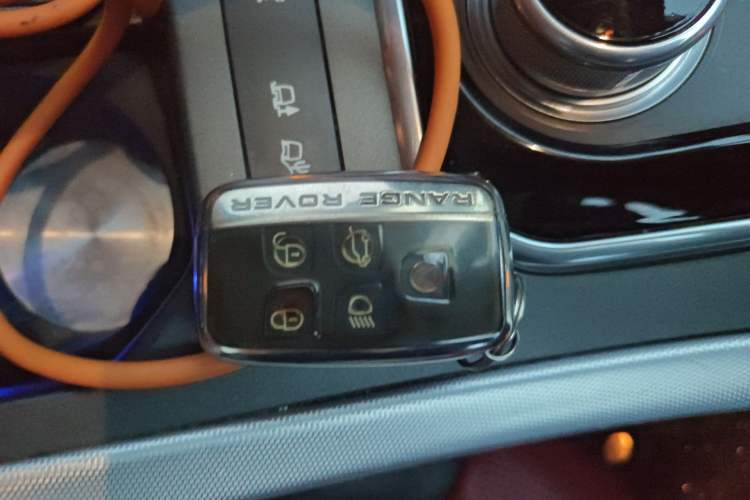 Used Land Rover Range Evoque 2014 2.0T 5-Door Ignite Edition Vehicle Key