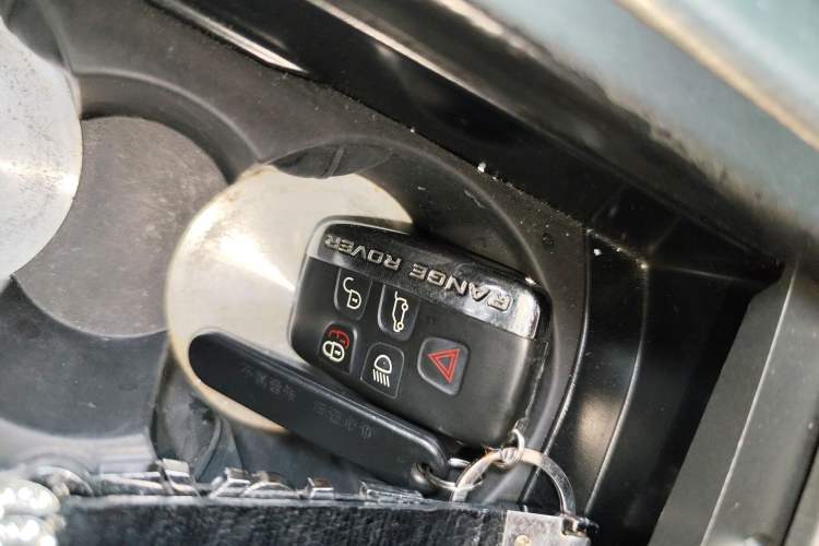 Used Land Rover Range Evoque 2014 2.0T 5-Door Luxury Edition Vehicle Key