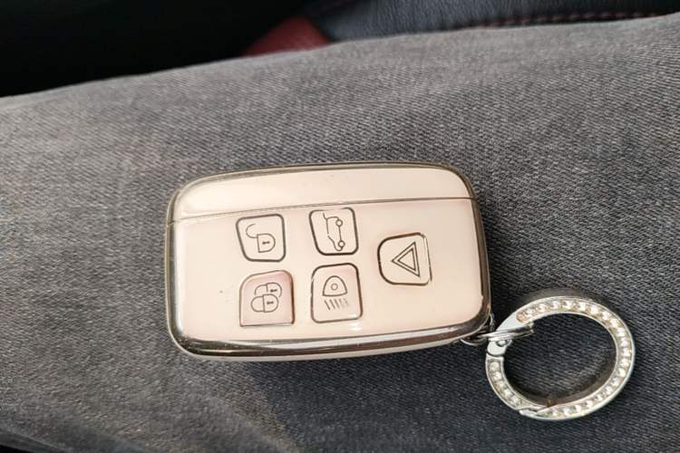 Used Land Rover Range Evoque 2014 2.0T 5-Door Ignite Edition Vehicle Key