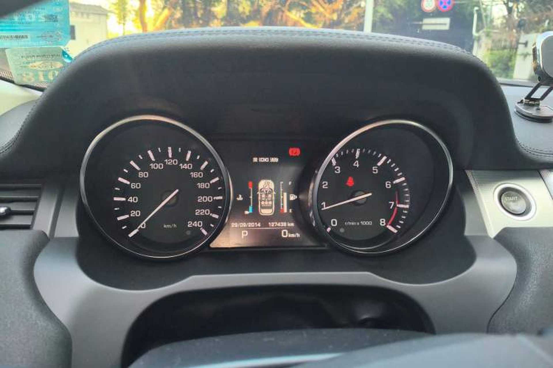 Used Land Rover Range Evoque 2014 2.0T 5-Door Ignite Edition Instrument Cluster